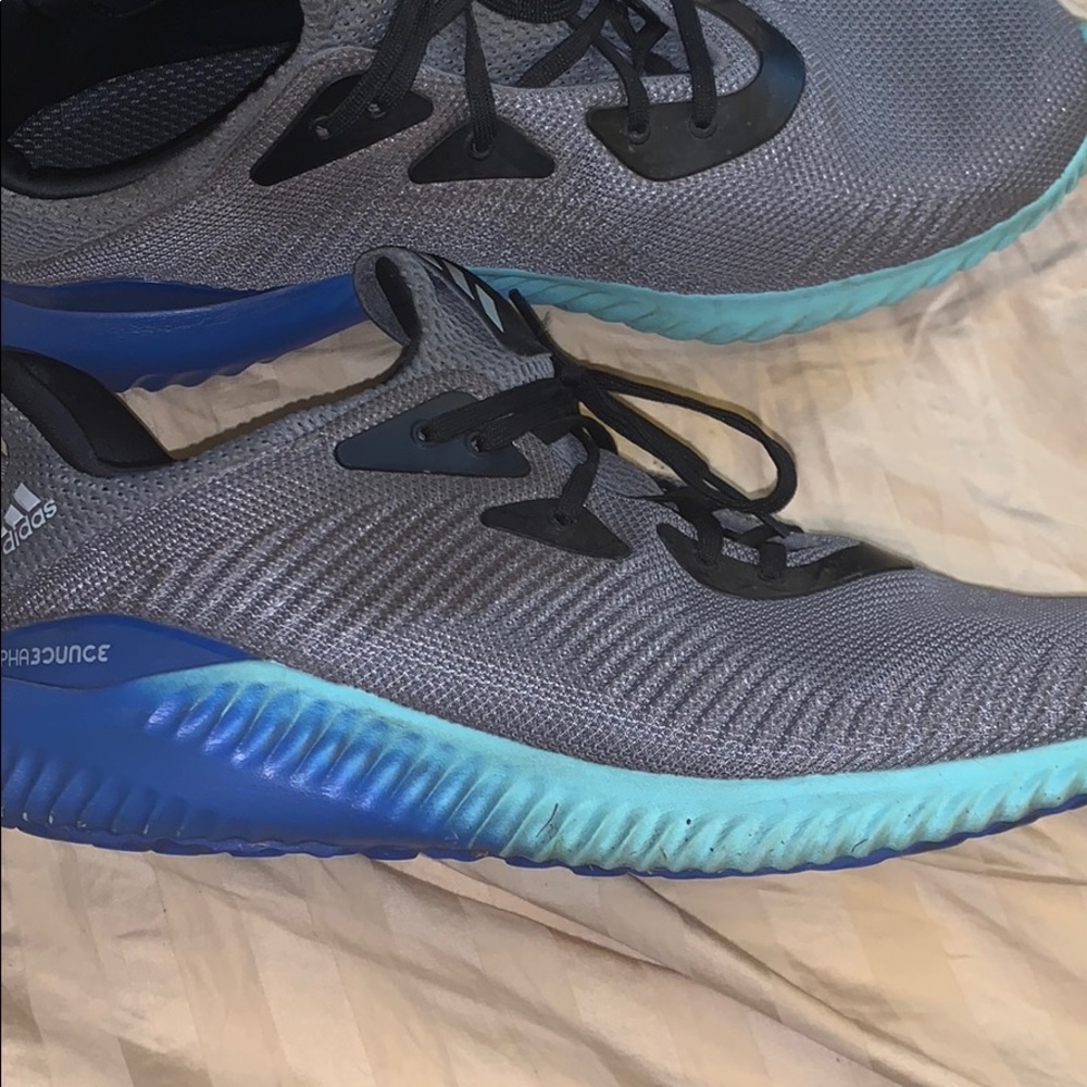 Adidas Alphabounce